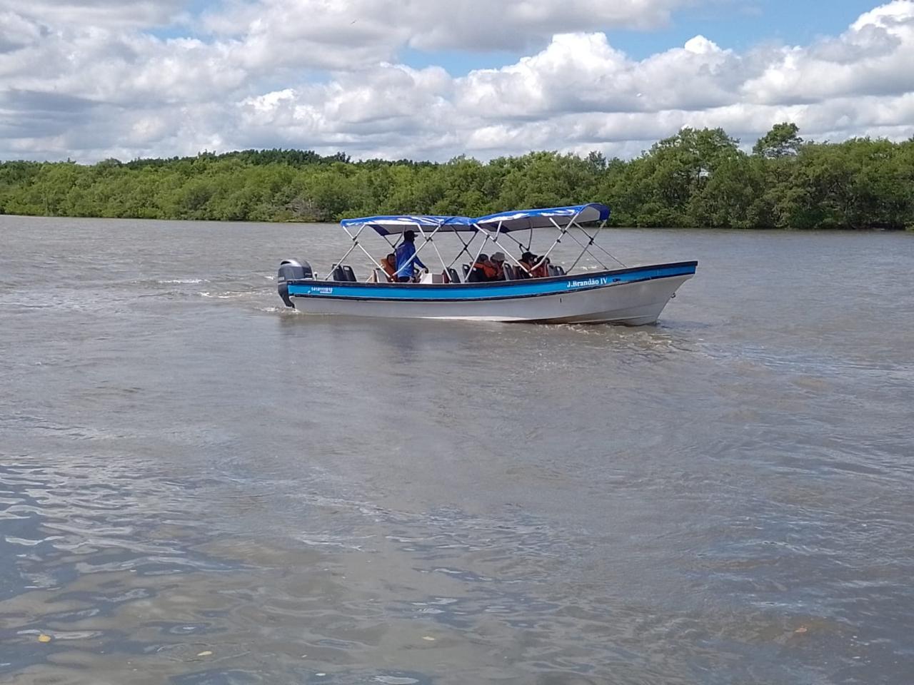 Encontro do rio com o mar